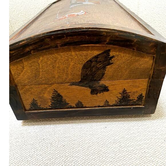 Handmade Wood‎ Handpainted Folk art Box Signed Barn Bird Rural scene Jewelry Box - Picture 6 of 10